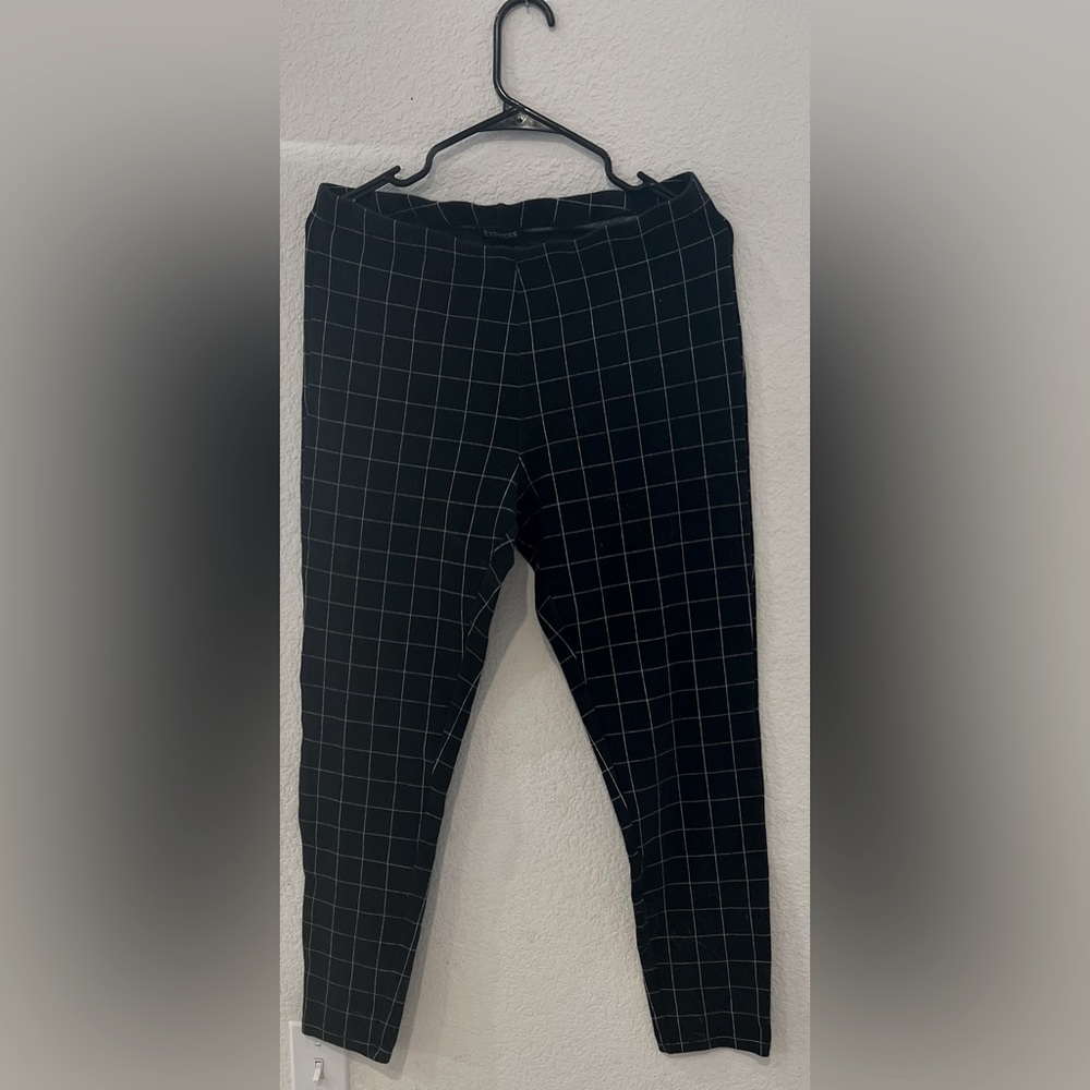 Express Stretch Dress Pants Checkered Striped Pants Black White Large